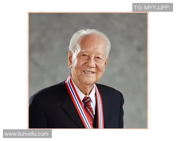 探索奥运游泳的辉煌历史与发展趋势:技术突破与运动员传奇的交织 探索奥运游泳的辉煌历史与发展趋势:技术突破与运动员传奇的交织